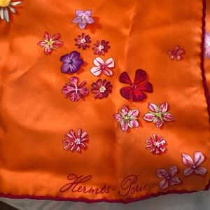 Hermès Scarf